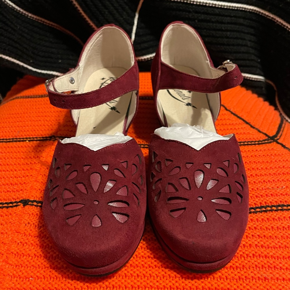 Rocket Originals red UK size 4 “Hattie”